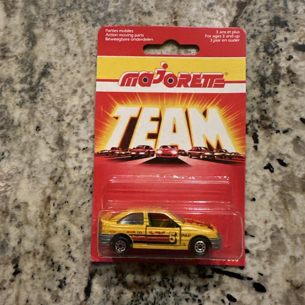 Vintage Majorette Movers 200 series #275 FORD ESCORT scale diecas 1/64 Yellow